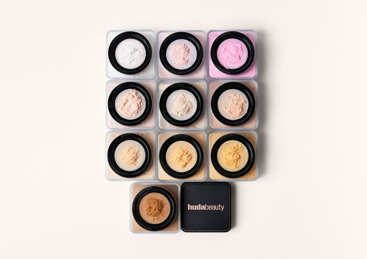 Huda Beauty Easy Bake Loose Baking & Setting Powder (20gm)
